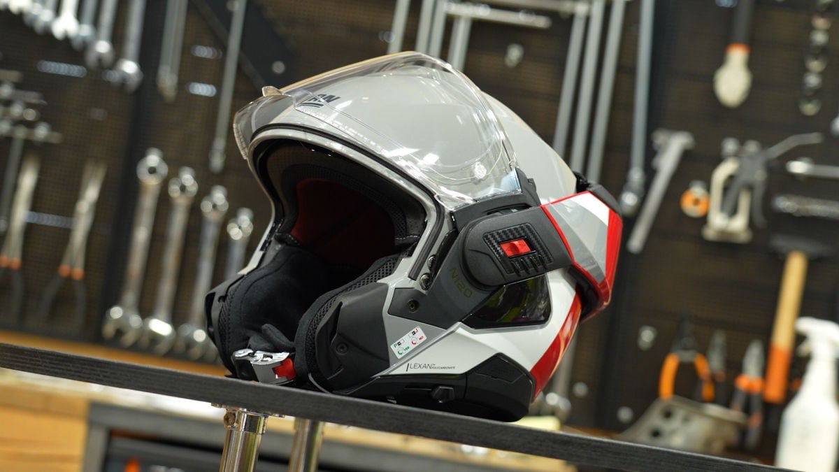 Ecco perché il Nolan N120-1 è uno dei caschi più intelligenti in circolazione